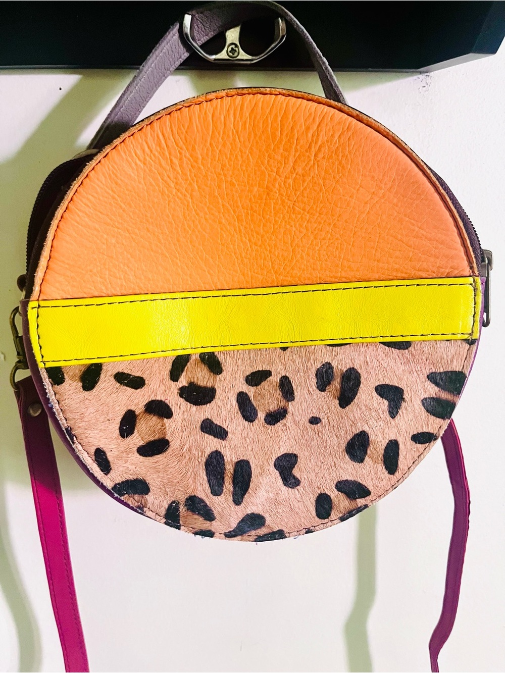 Soruka Round leather Colorblock Crossbody Bag